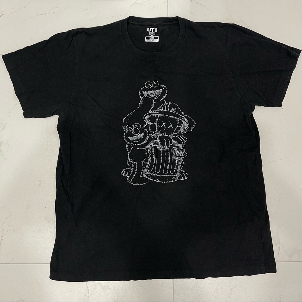 Kaws x Uniqlo x Sesame Street tee